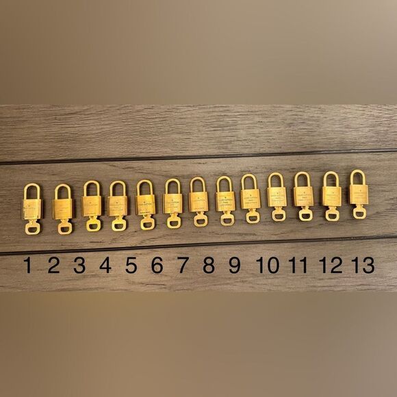 AUTHENTIC LOUIS VUITTON PADLOCK AND KEY - Picture 2 of 6